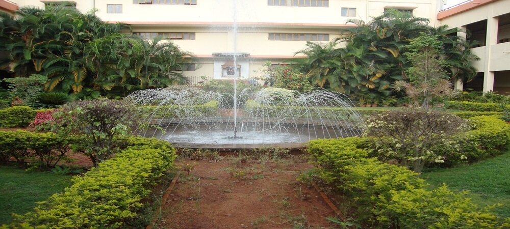 vijaya Evening College